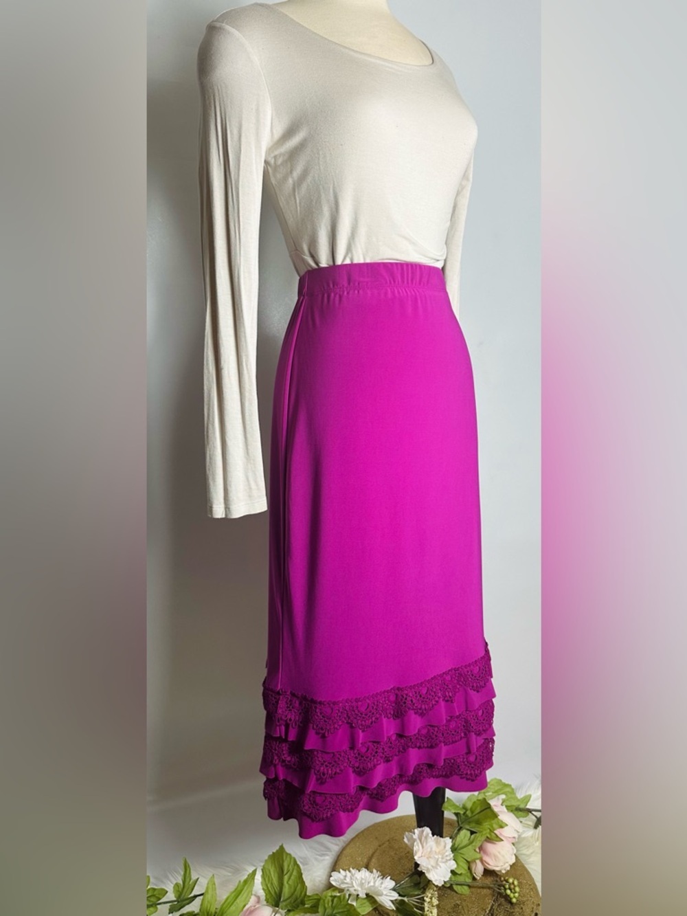 Unk Fuchsia Tiered Lace-Hem Midi Skirt - Picture 5 of 5
